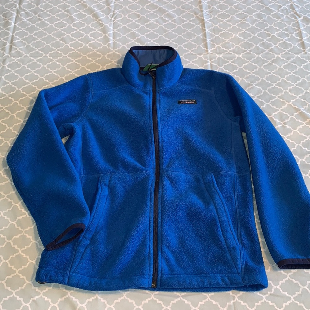 L.L.Bean zip up fleece sweater boy’s size L